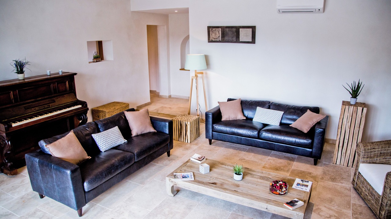 Photo of Livingroom in Noves