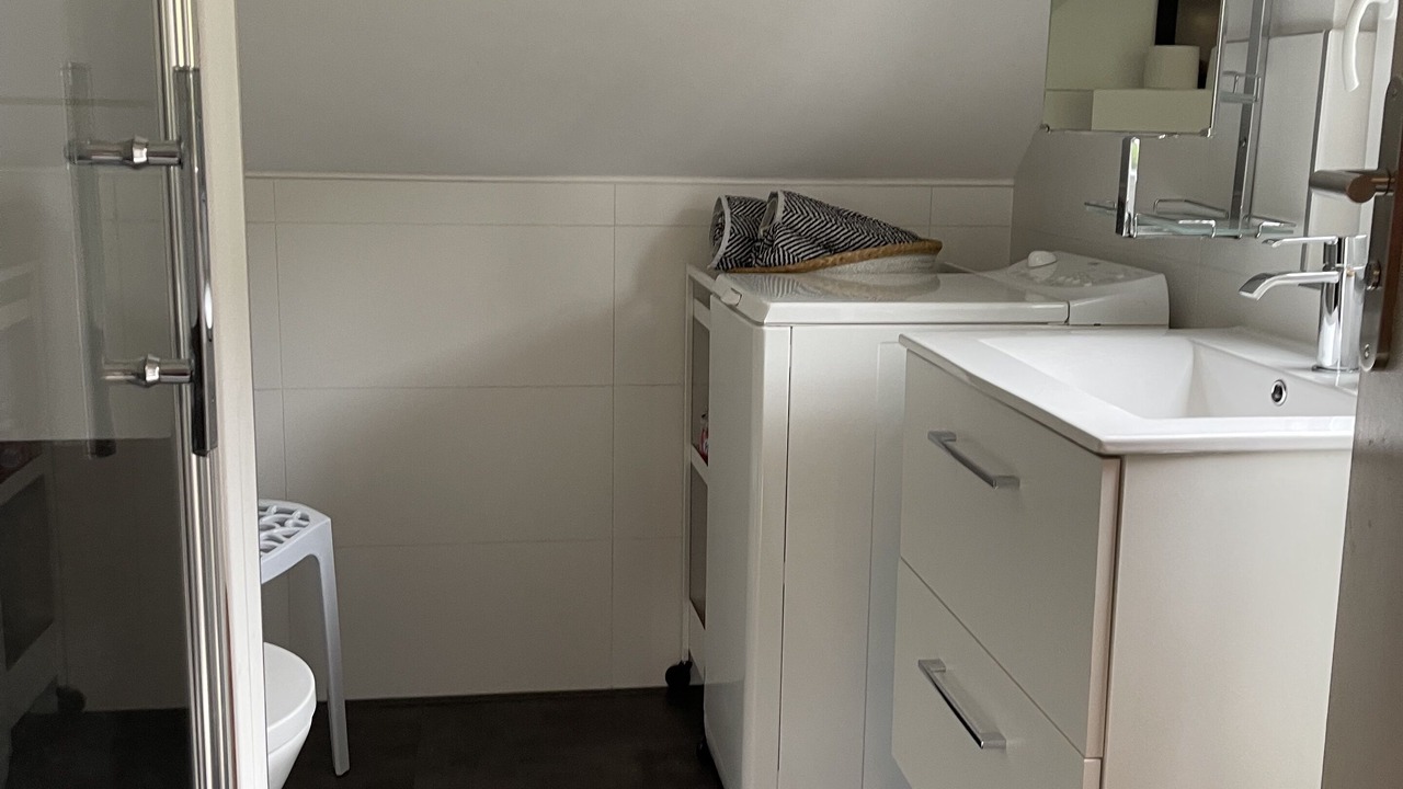 Photo of Bathroom in Buhl