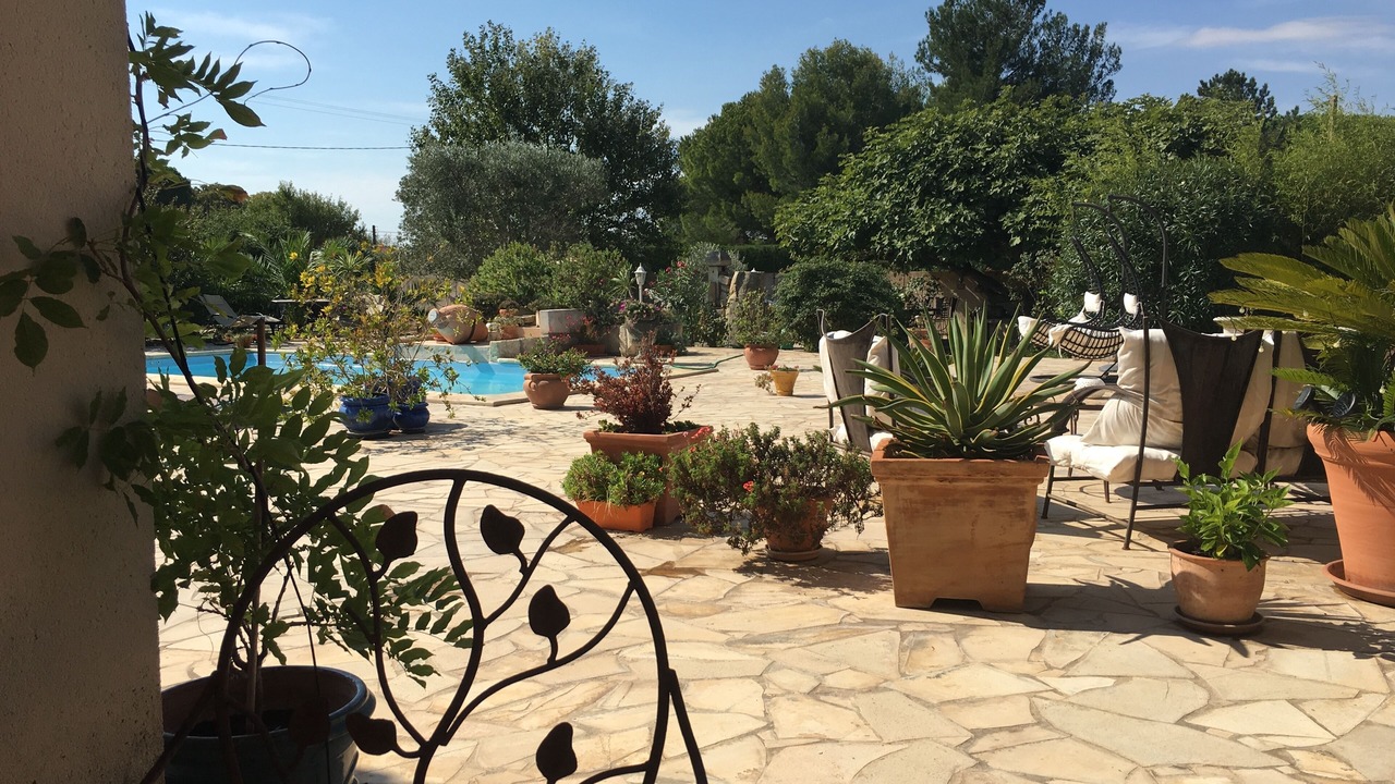 Photo of Patio Balcony in Arles