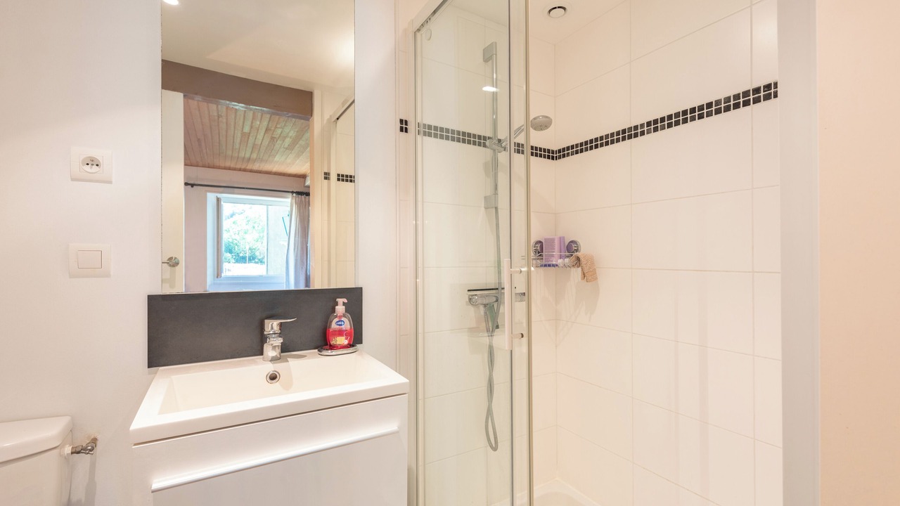Photo of Bathroom in Aste-Beon