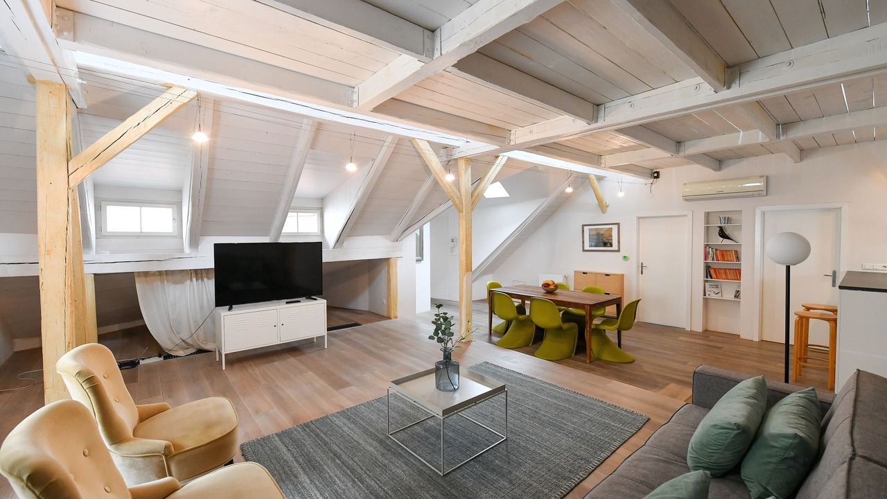 Photo of Livingroom in Prague 1