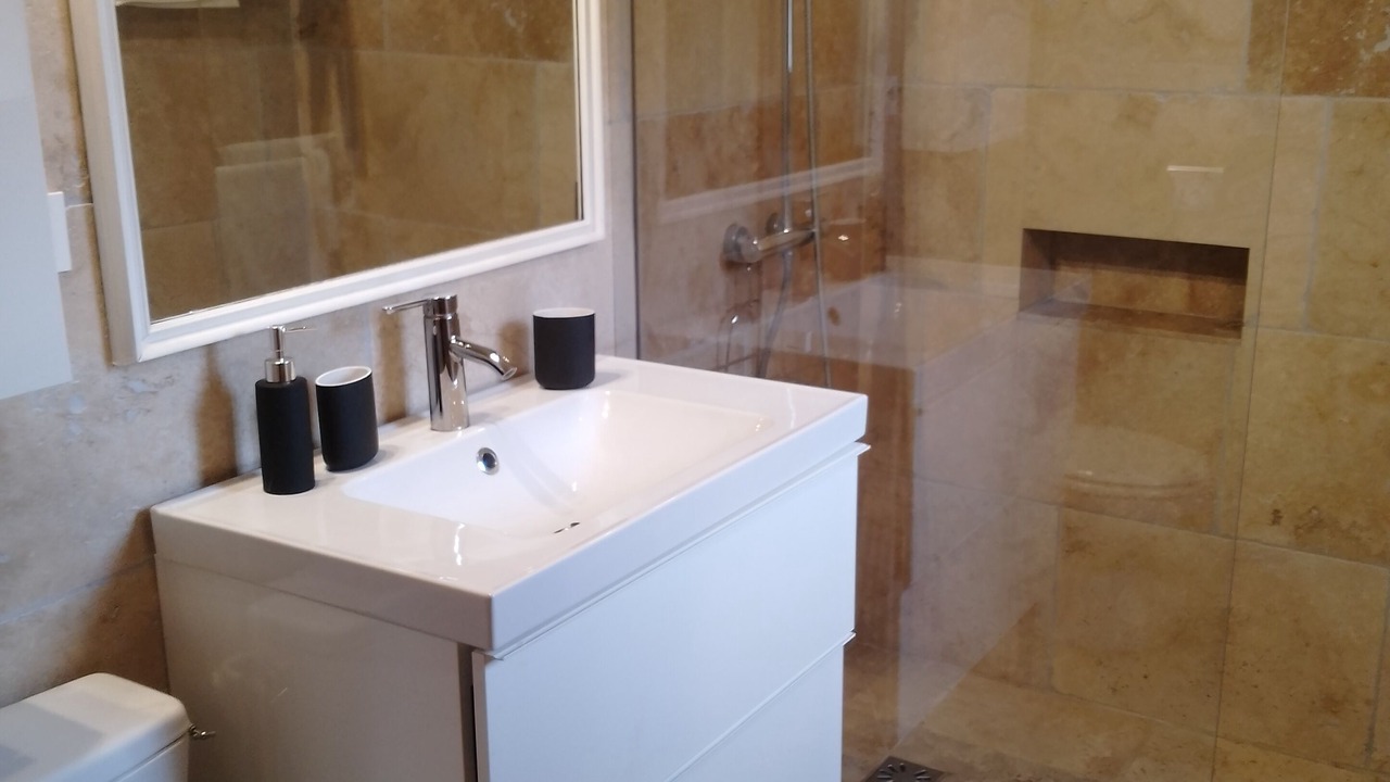 Photo of Bathroom in Grospierres