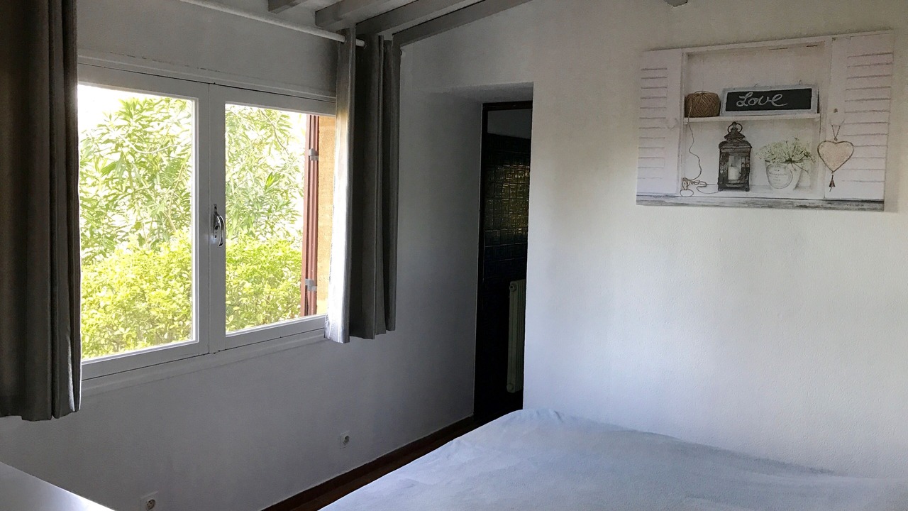 Photo of Bedroom in Sud