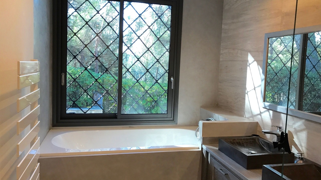 Photo of Bathroom in Sud