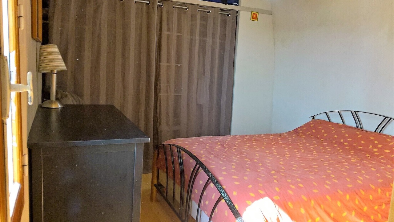 Photo of Bedroom in Istres