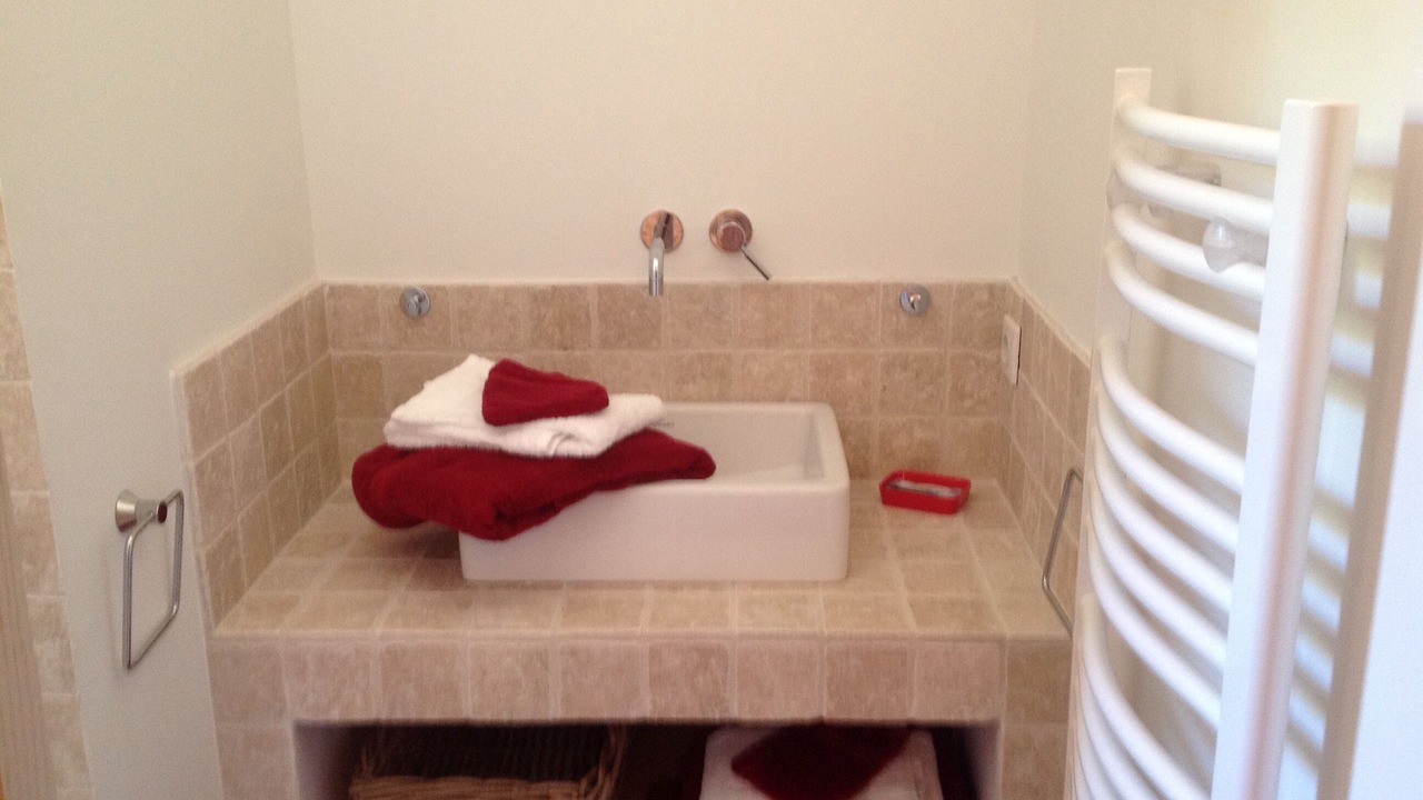 Photo of Bathroom in Goult