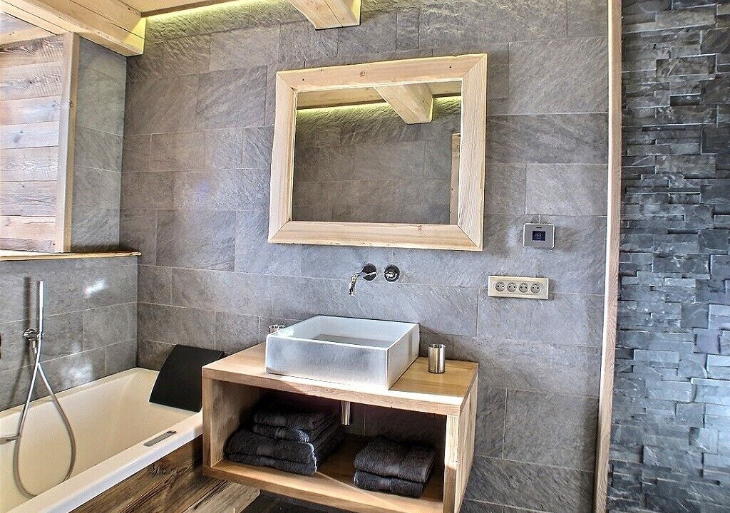 Photo of Bathroom in La Rosiere