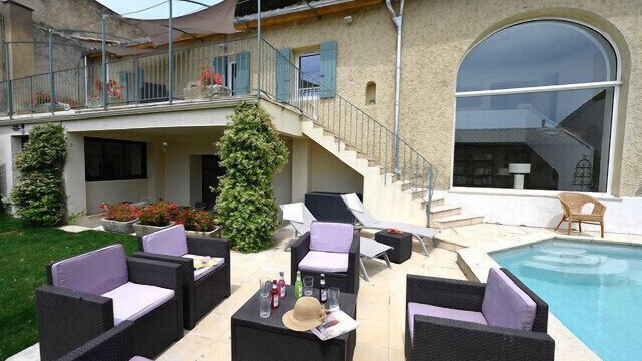 Photo of Outdoor in Chateauneuf-de-Gadagne