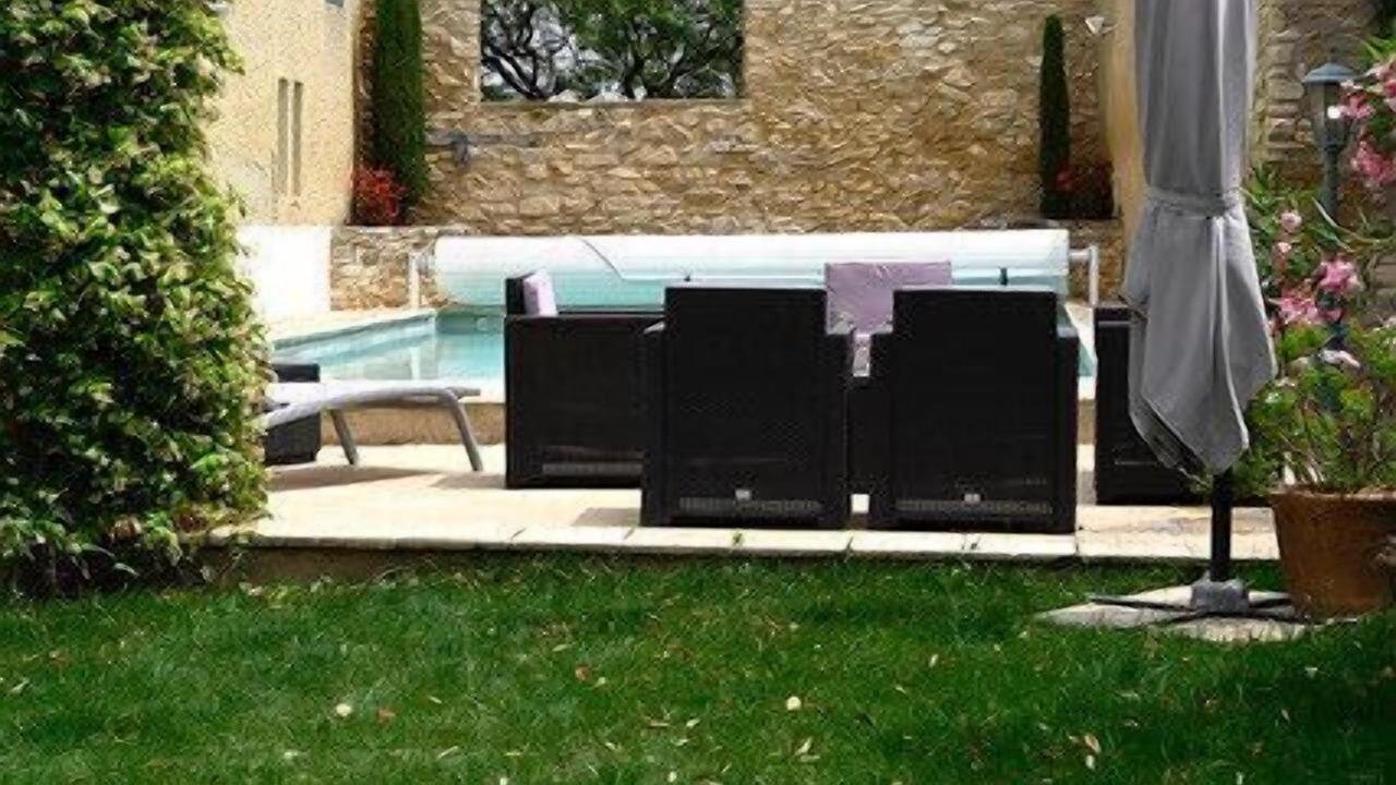 Photo of Outdoor in Chateauneuf-de-Gadagne