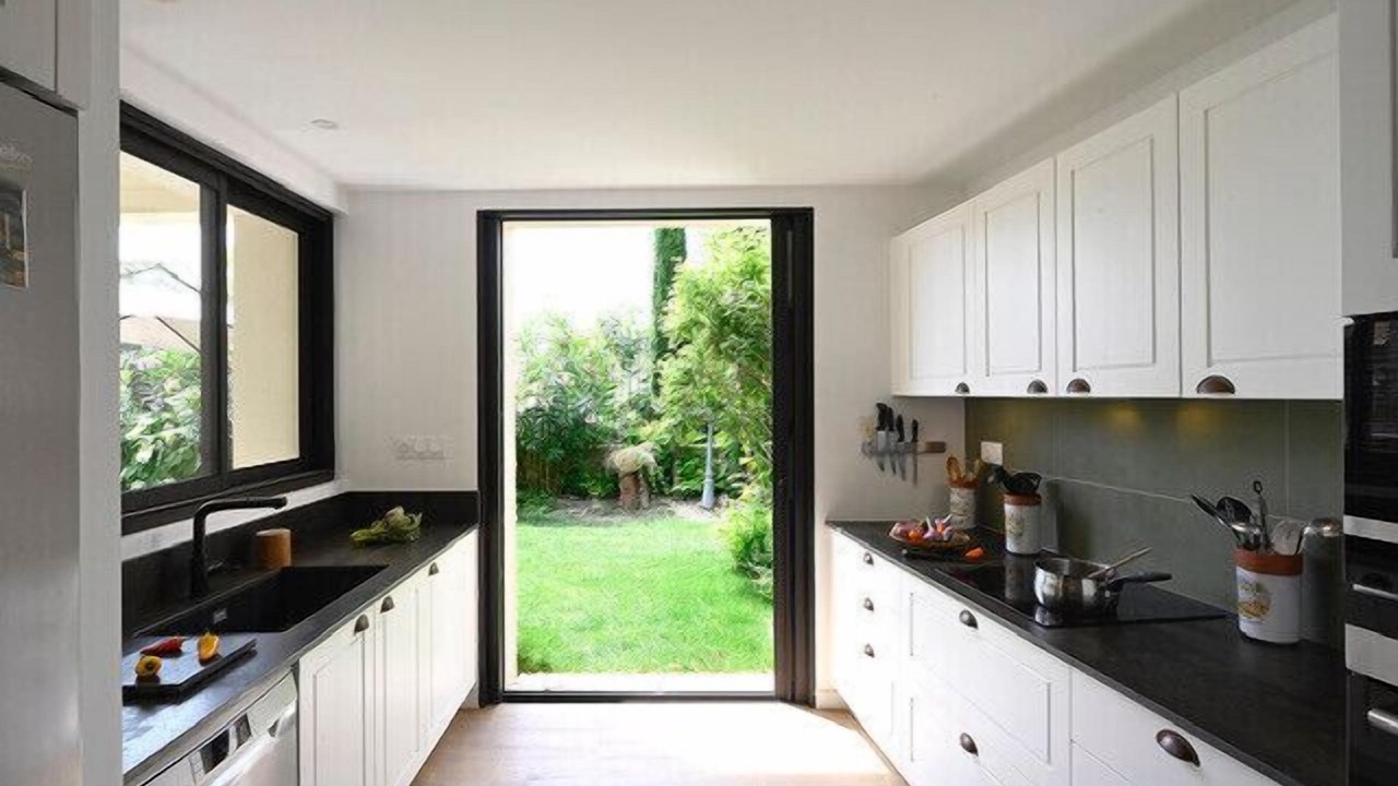Photo of Kitchen in Chateauneuf-de-Gadagne