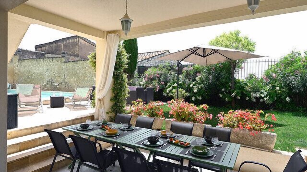 Photo of Outdoor in Chateauneuf-de-Gadagne