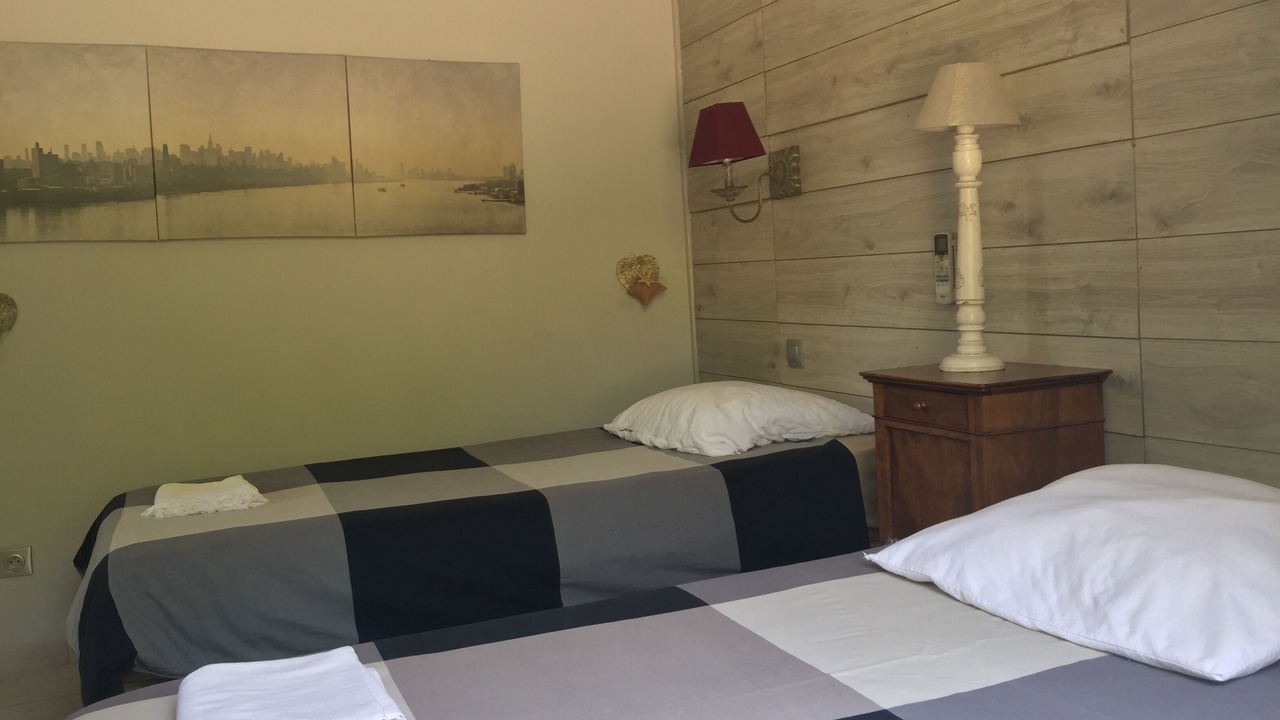 Photo of Bedroom in Maussane