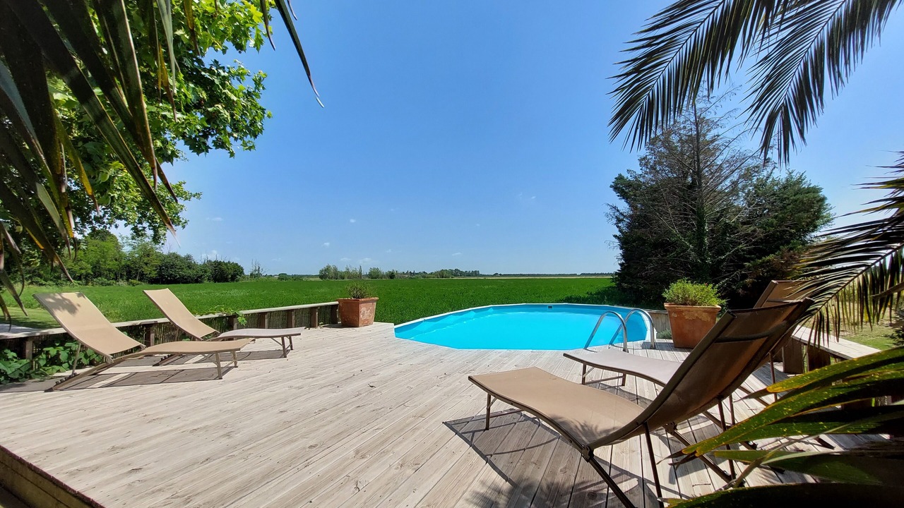 Photo of Outdoor in Beaucaire