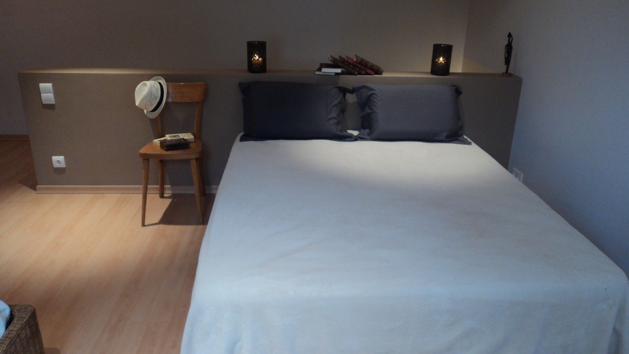 Photo of Bedroom in Chateauneuf-de-Gadagne