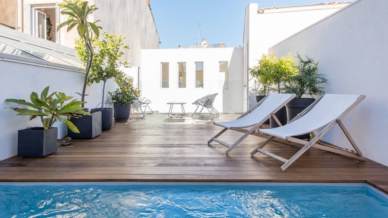 Photo of Outdoor in Nimes City Centre