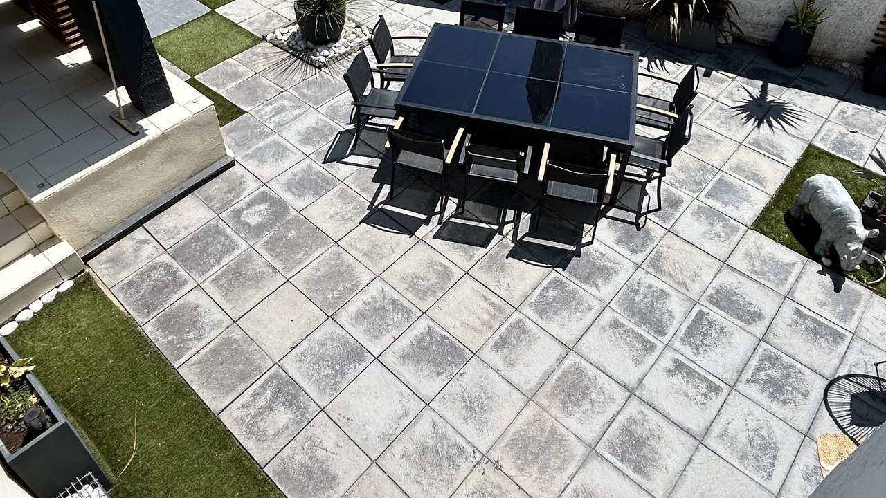 Photo of Outdoor in Garons