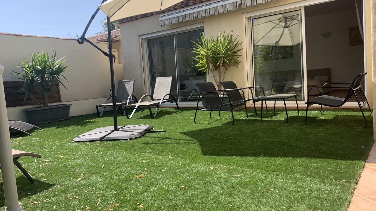 Photo of Patio Balcony in Saint-Cyr-sur-Mer