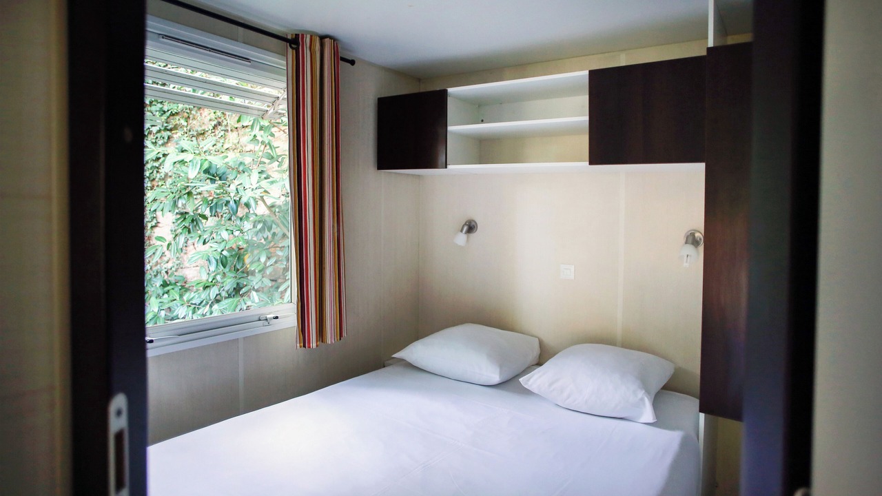 Photo of Bedroom in Saint-Rome-de-Tarn