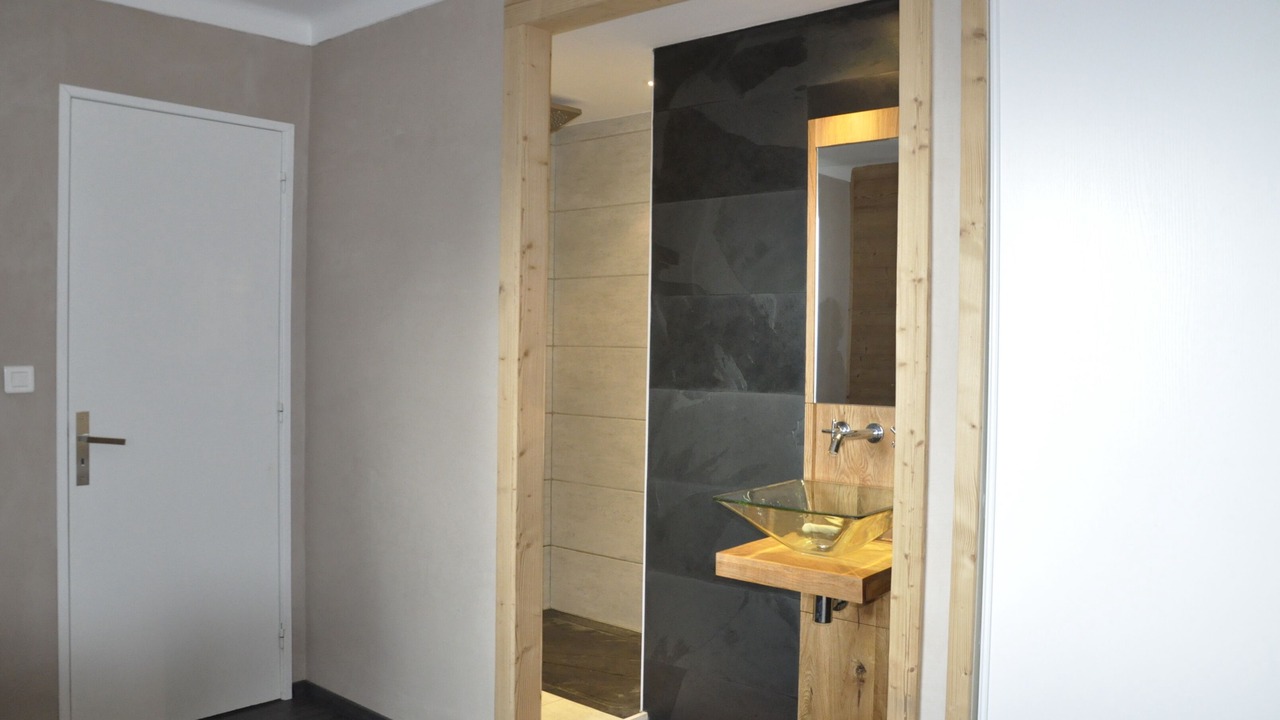 Photo of Bathroom in Font-Romeu-Odeillo-Via