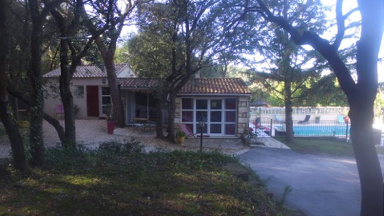 Photo of Outdoor in Comps