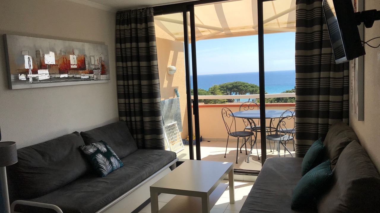 Photo of Livingroom in Le Lavandou