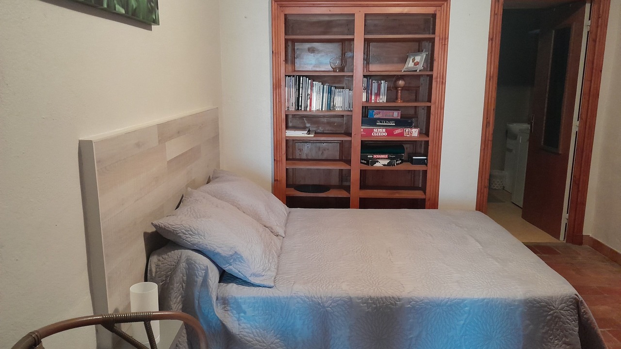 Photo of Bedroom in Chandolas