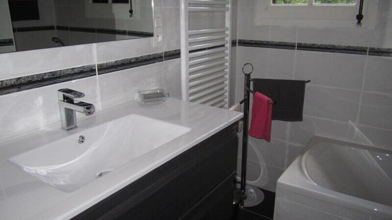 Photo of Bathroom in Thollon-les-Memises