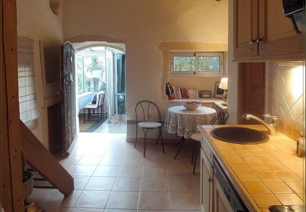 Photo of Kitchen in Paradou