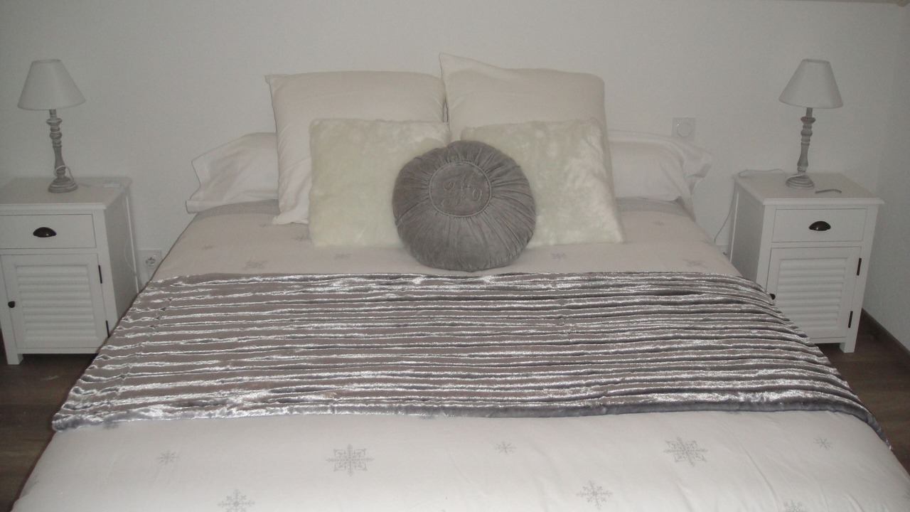 Photo of Bedroom in Saint-Point-Lac