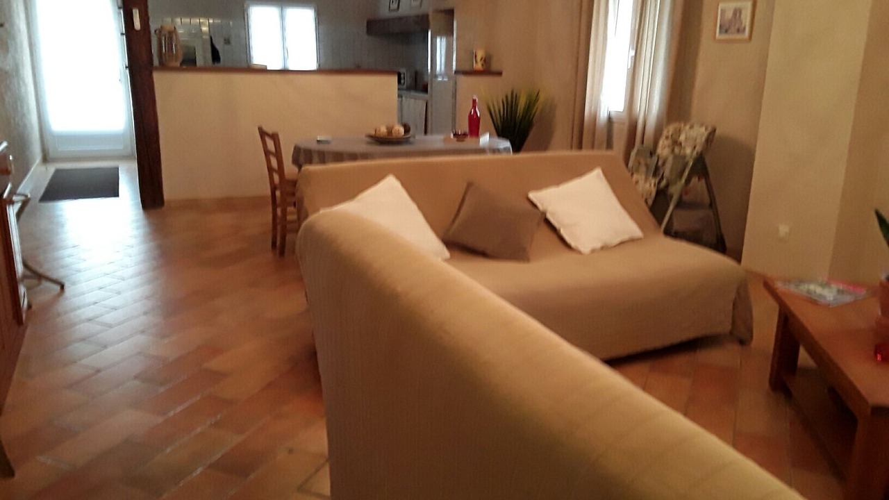 Photo of Livingroom in Albaron