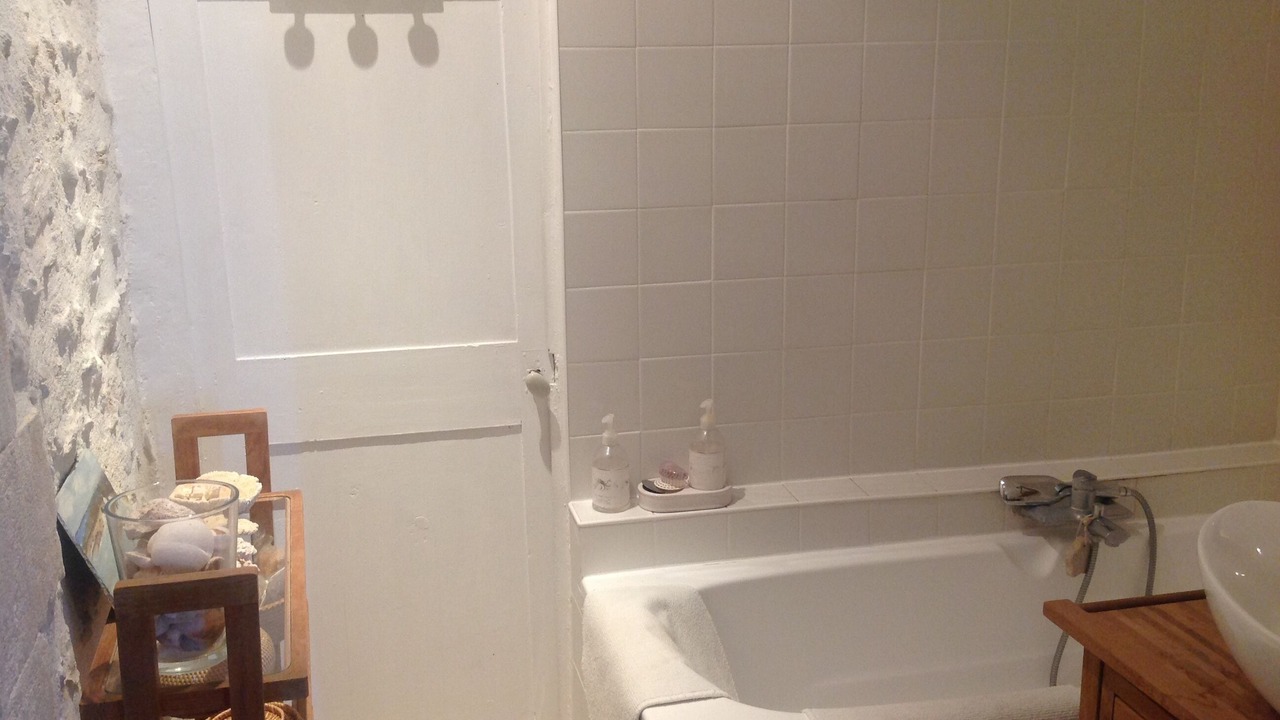 Photo of Bathroom in Saint-Martin-de-Crau