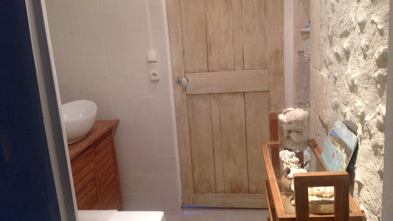 Photo of Bathroom in Saint-Martin-de-Crau
