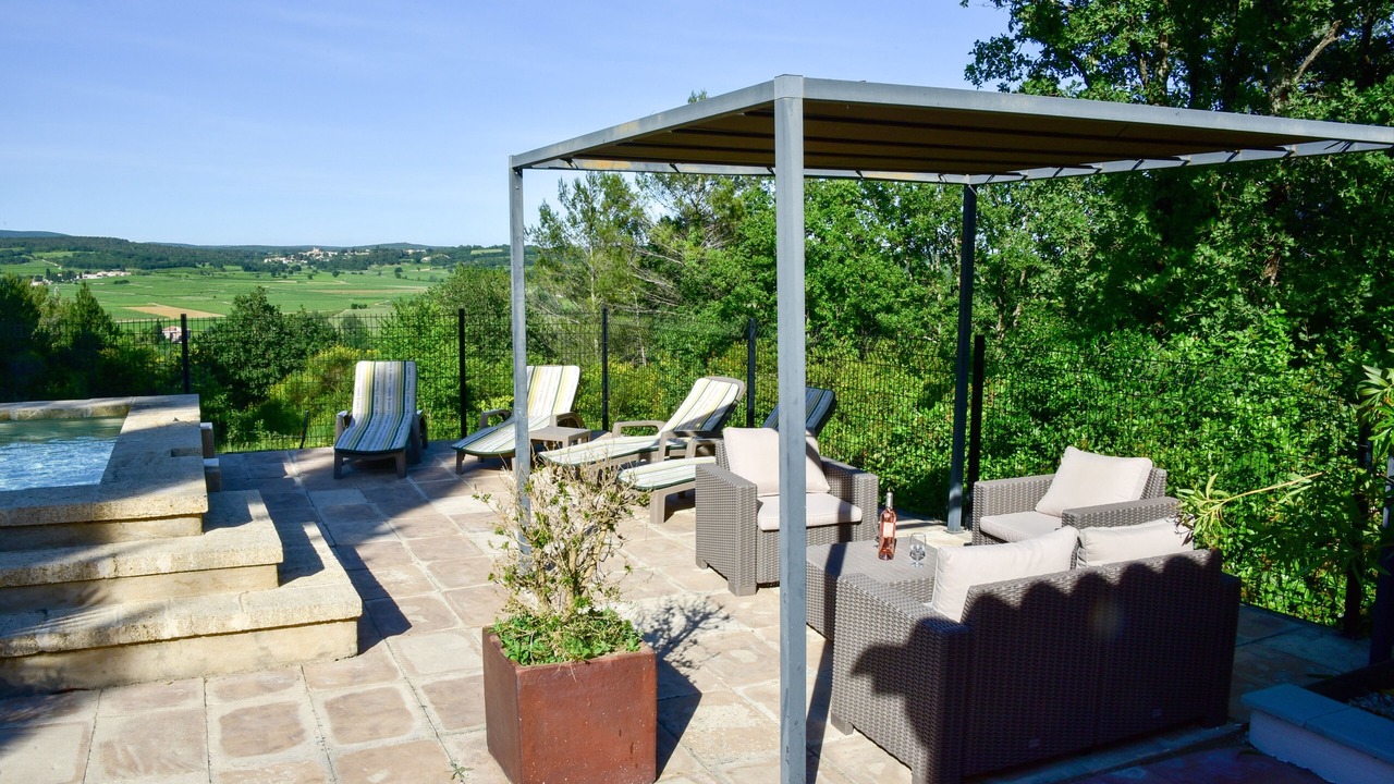 Photo of Patio Balcony in Cruviers-Lascours