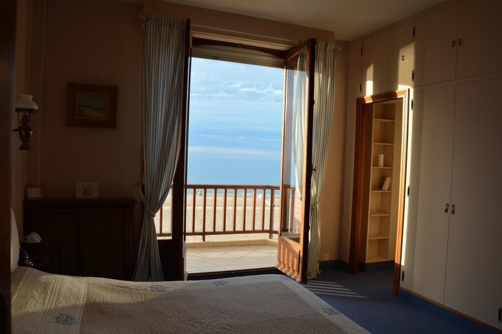 Photo of Bedroom in Houlgate