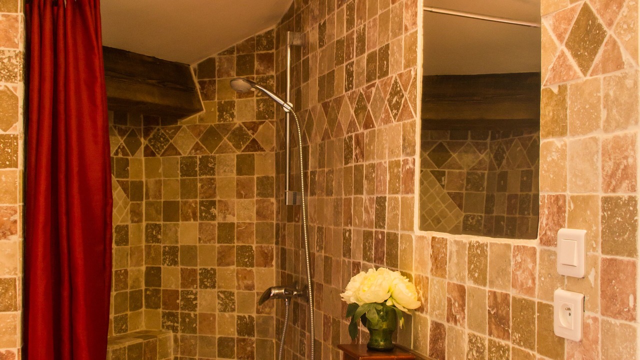Photo of Bathroom in St.-Remy-de-Provence