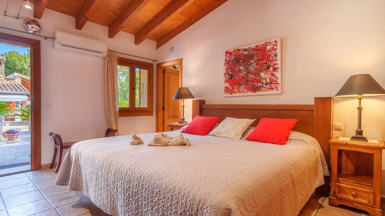 Photo of Bedroom in Mal Pas-Bon Aire
