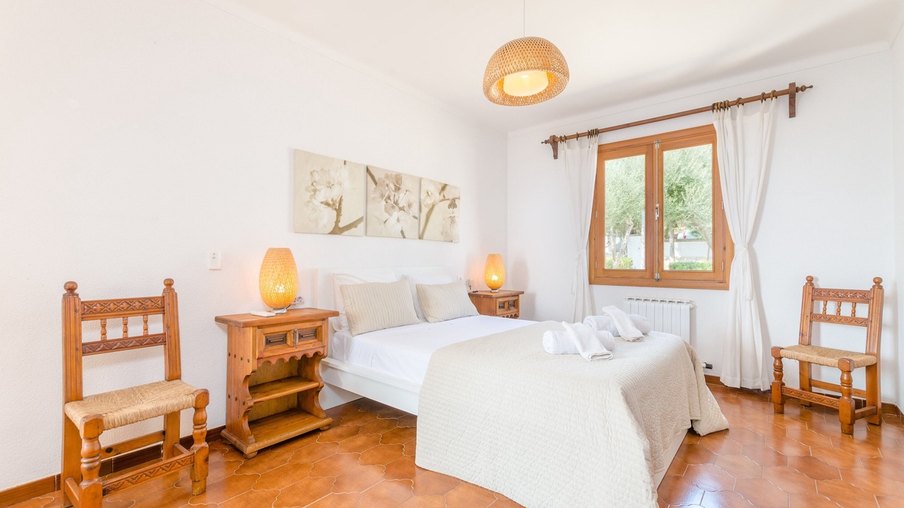 Photo of Bedroom in Alcanada