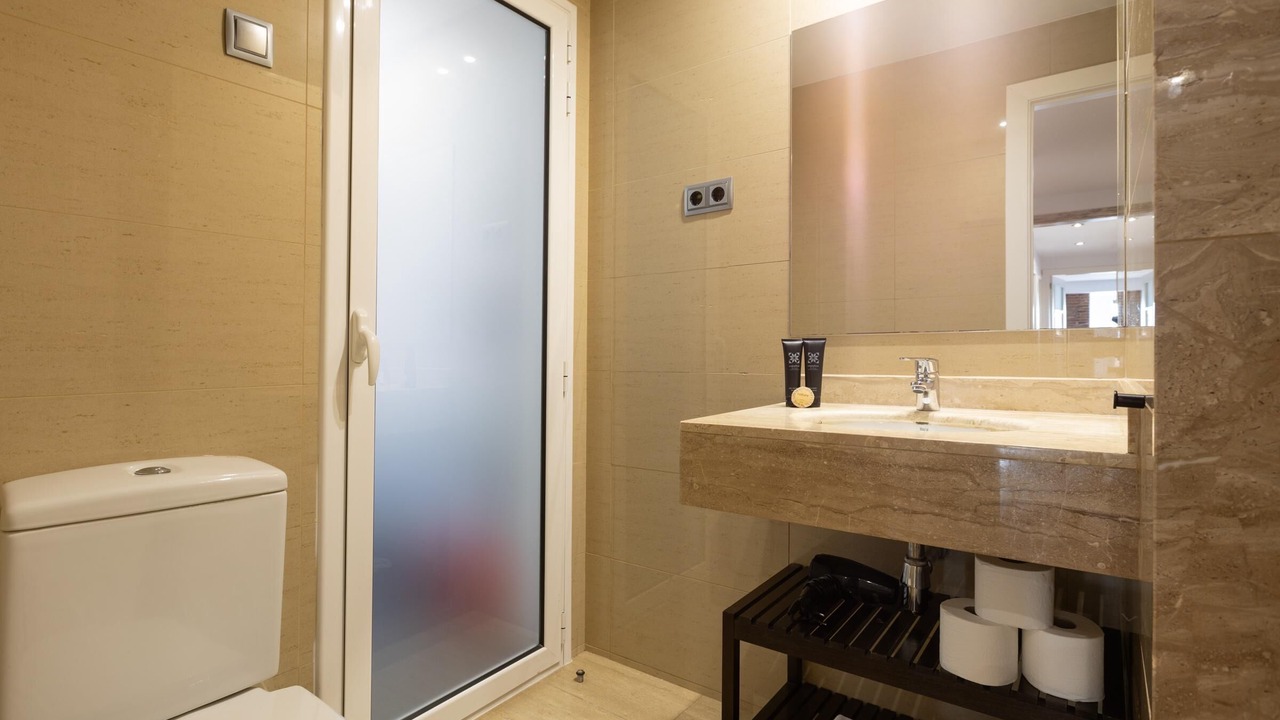 Photo of Bathroom in La Nova Esquerra de l'Eixample