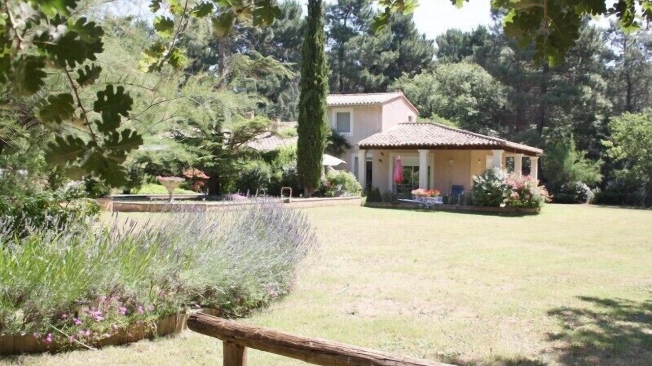 Photo of Outdoor in Roussillon