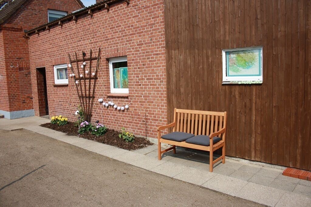 Photo of Patio Balcony in Hockensbull