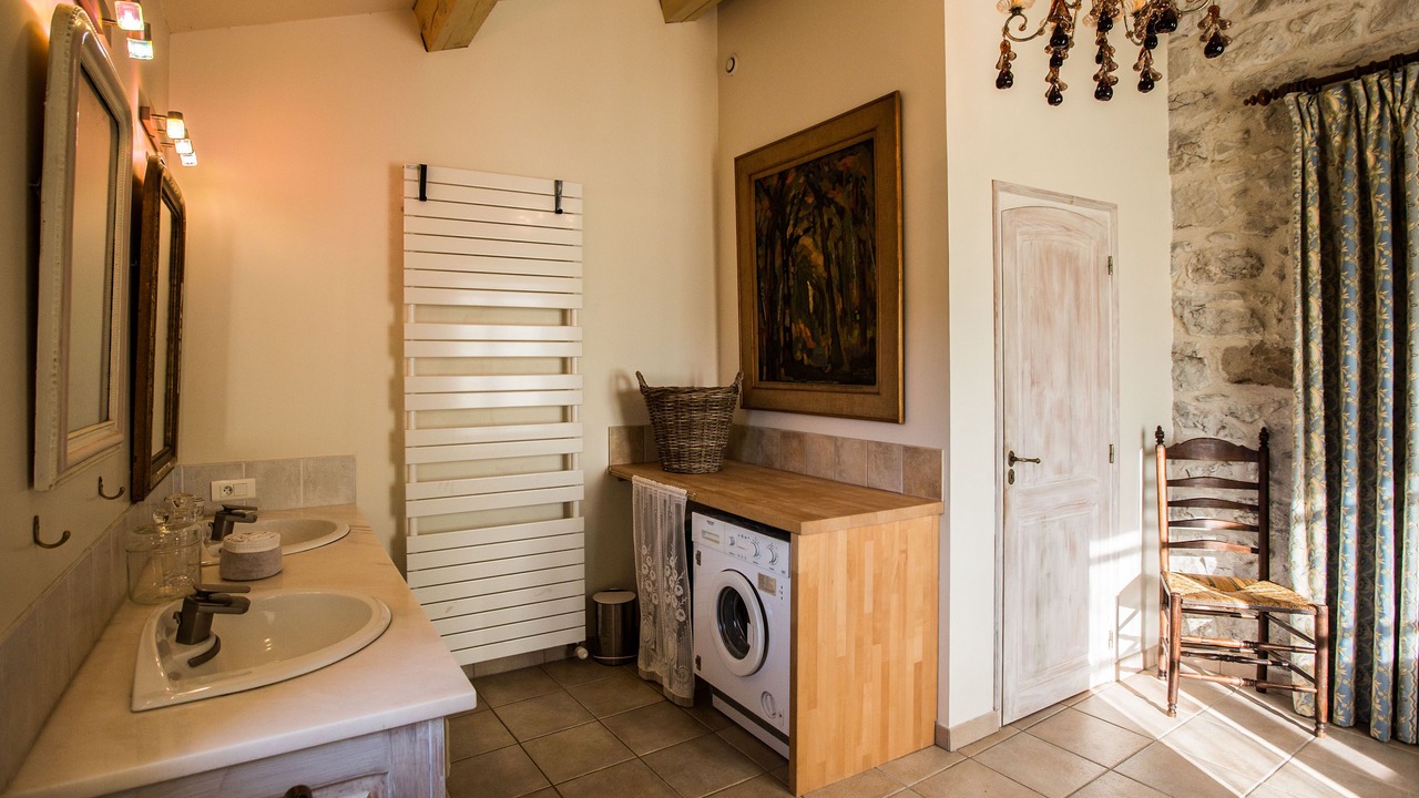 Photo of Bathroom in Balazuc