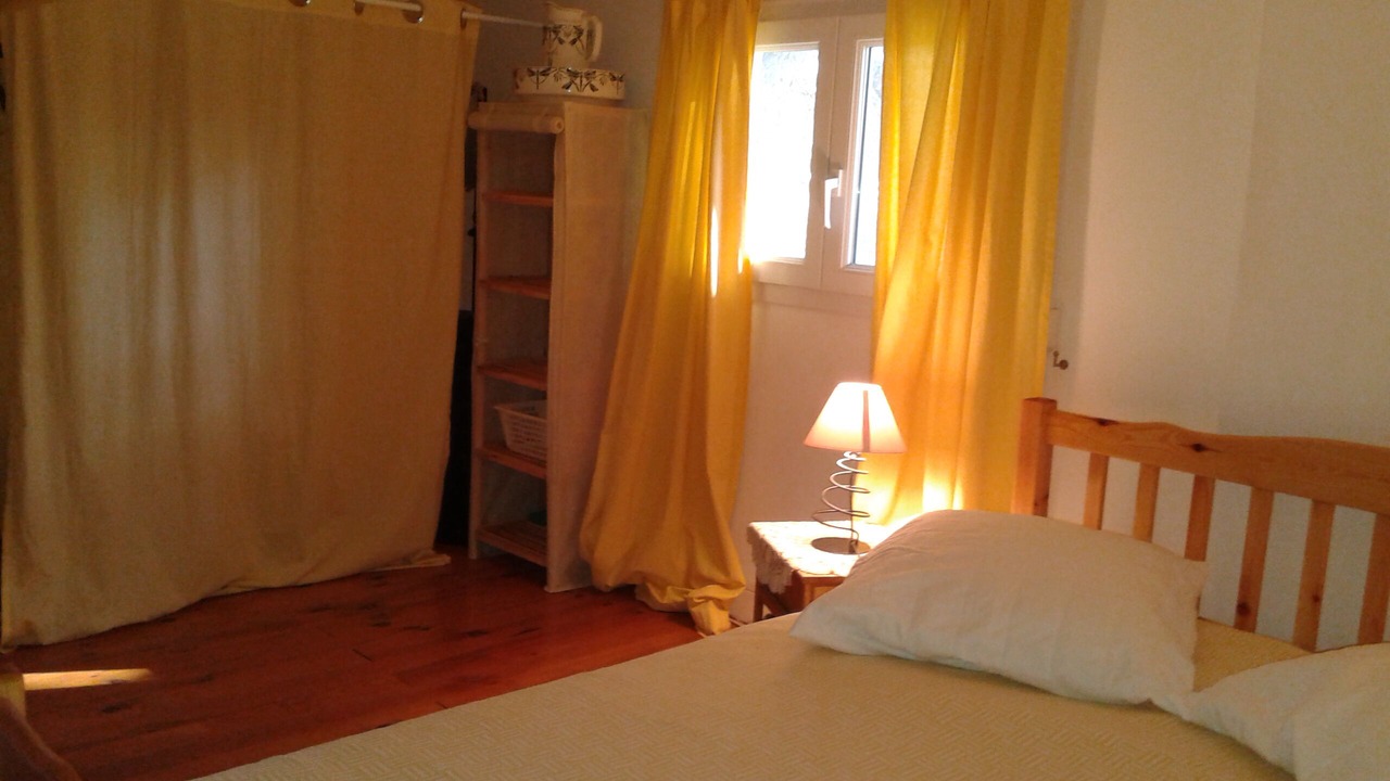 Photo of Bedroom in Lambesc