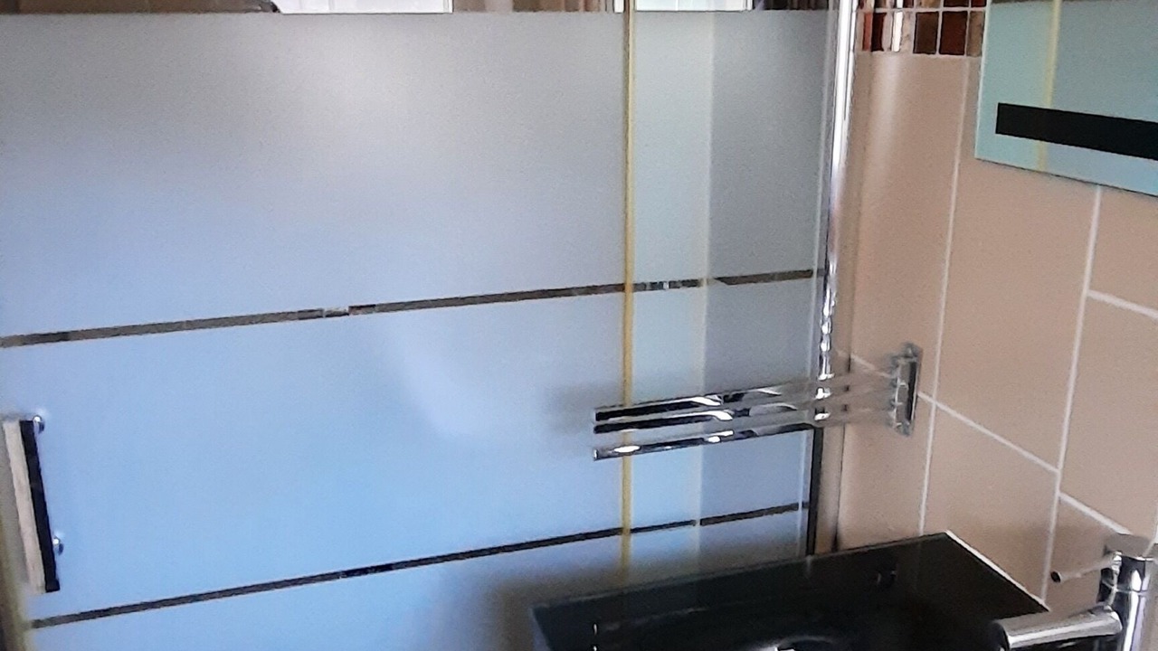 Photo of Bathroom in L'Isle-sur-la-Sorgue