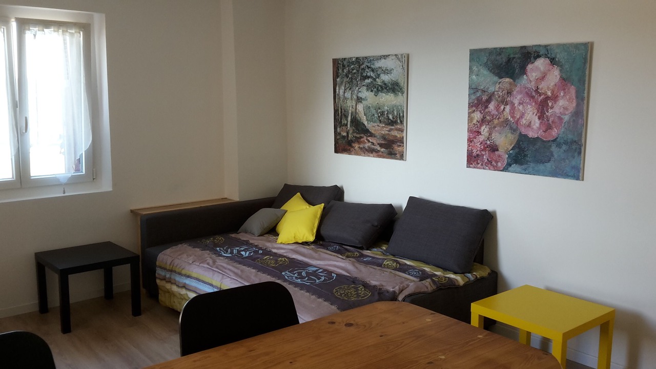 Photo of Bedroom in Miramas le Vieux