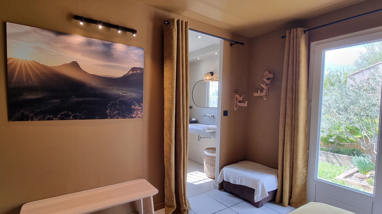 Photo of Bedroom in Lattes