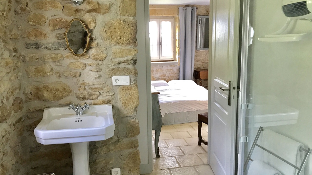 Photo of Bathroom in Auriac-du-Perigord