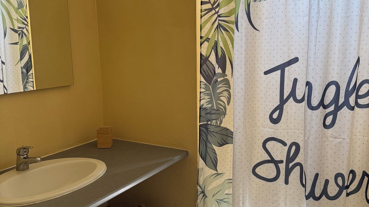 Photo of Bathroom in Salin-de-Giraud