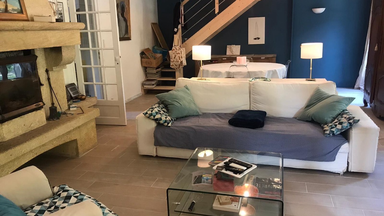Photo of Livingroom in Collias