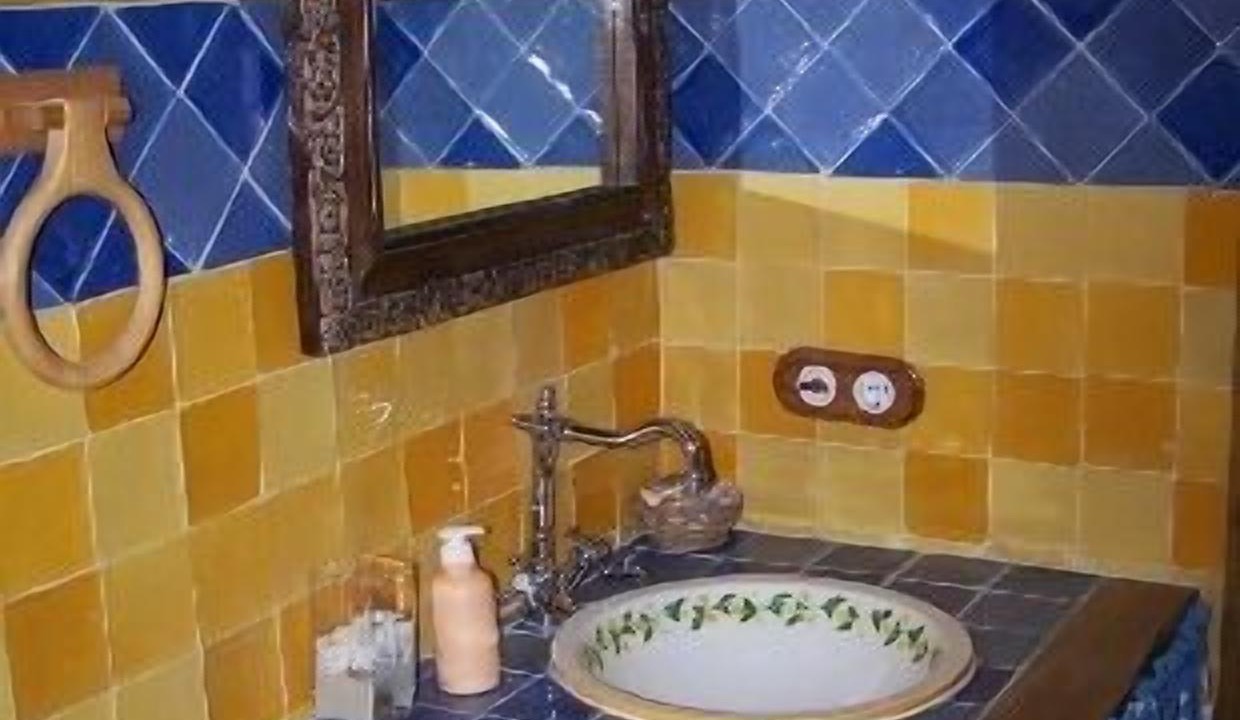 Photo of Bathroom in Caballar