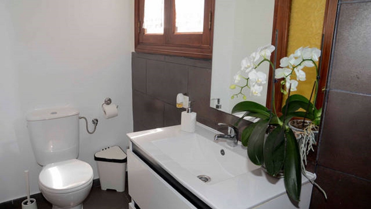 Photo of Bathroom in Galdar